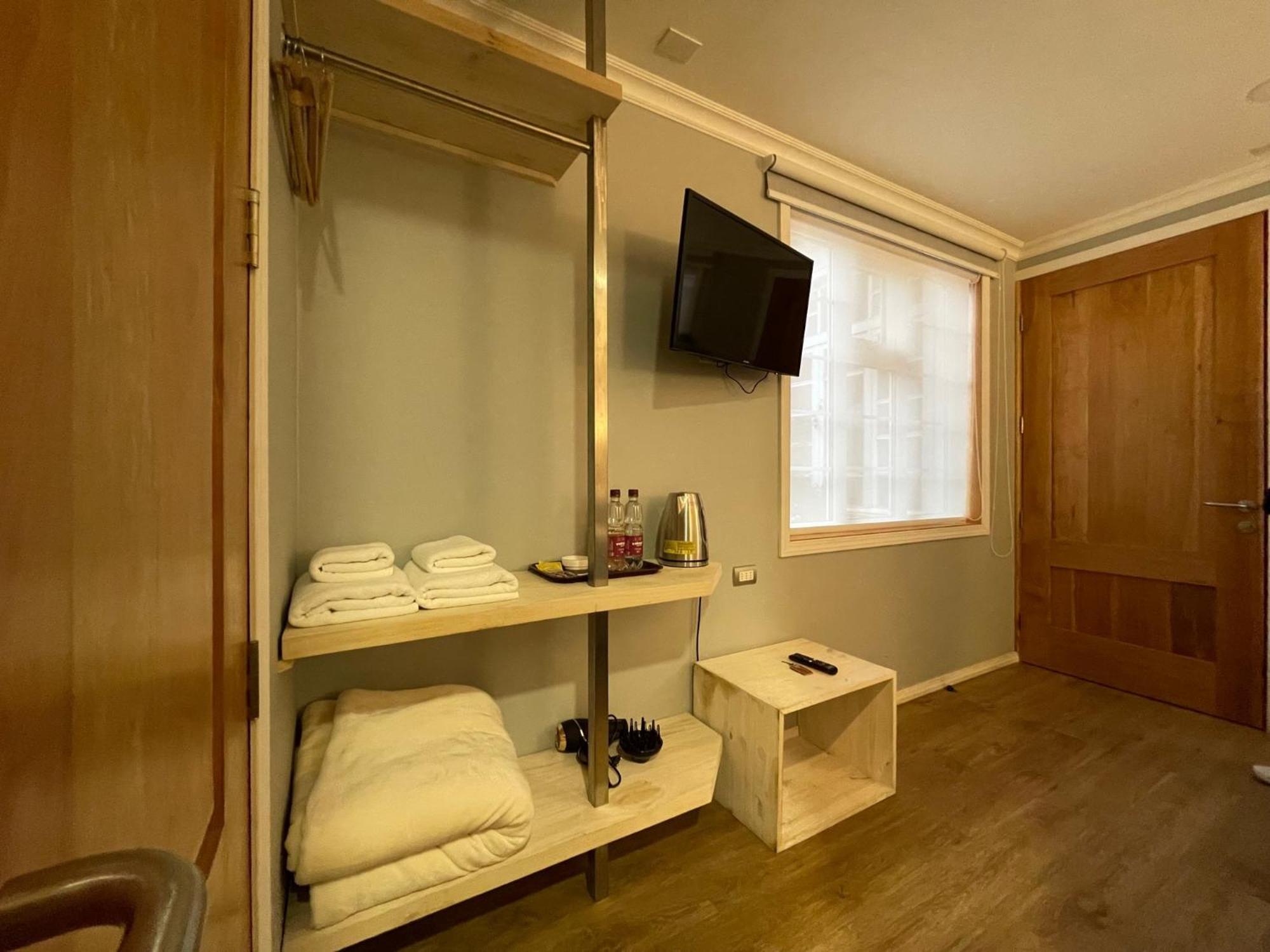 Hostal Boutique Puerta Roja Punta Arenas Zewnętrze zdjęcie